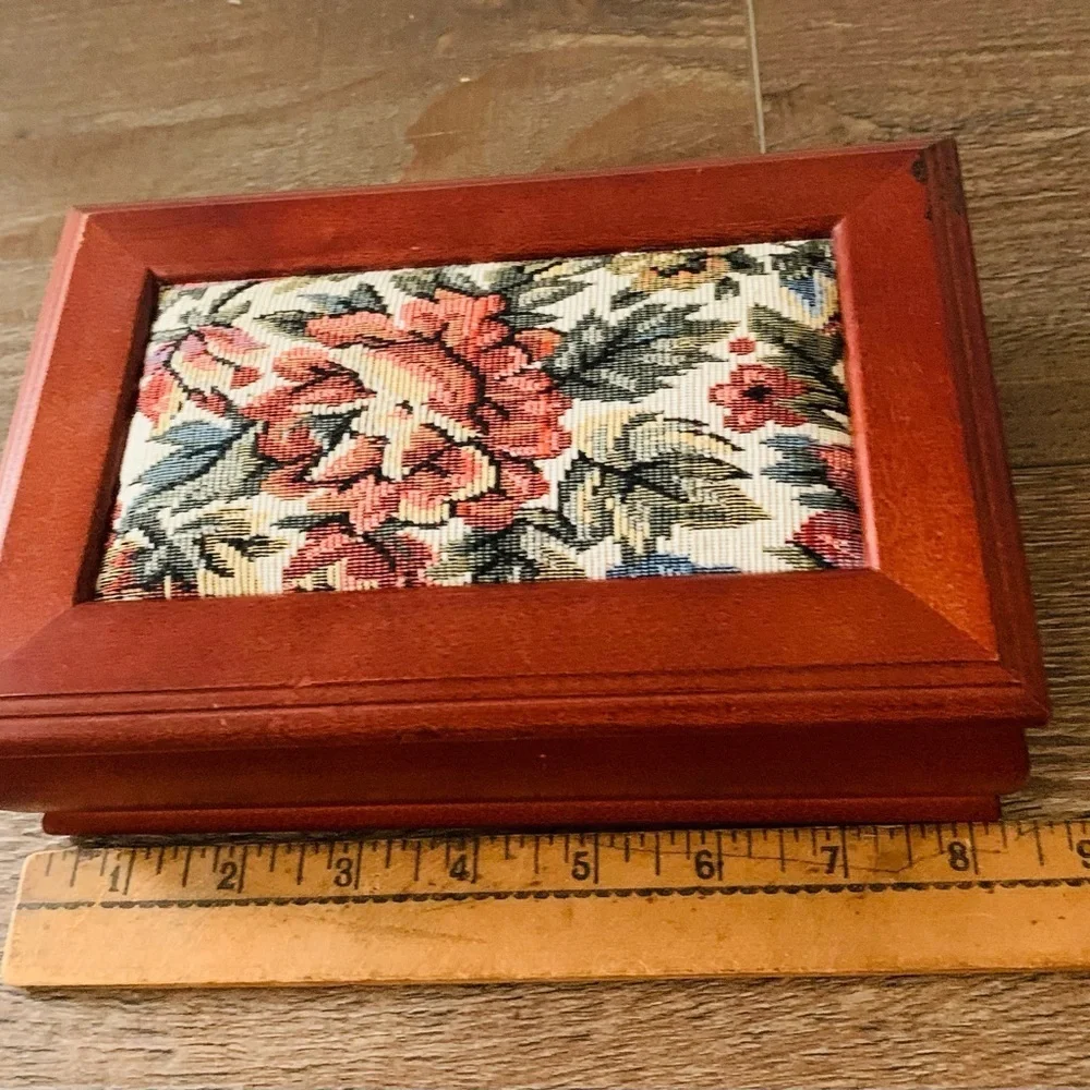 Wooden box with a mirror